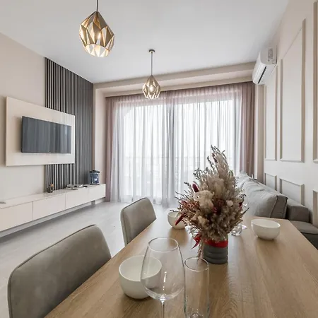 Luxurious Panoramic تيرانا