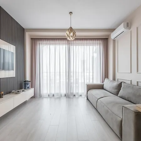 Luxurious Panoramic شقة تيرانا
