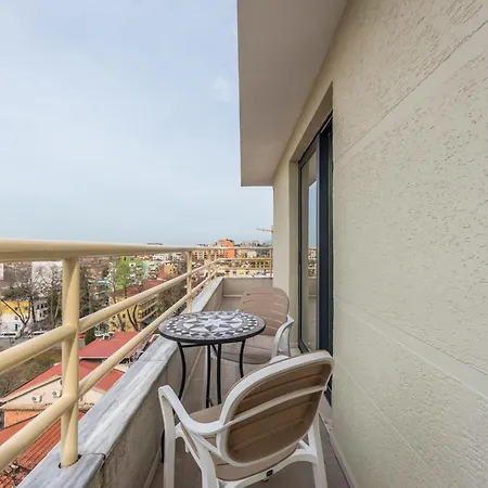 Luxurious Panoramic *