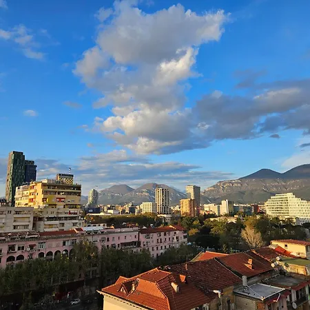 公寓 Luxurious Panoramic 地拉那